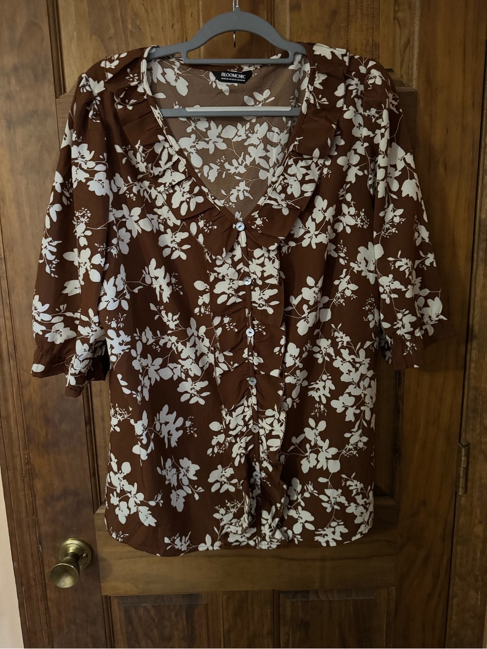 BloomChic Brown Floral Button-Front Blouse with White Print